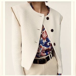 Zara Women’s Button Up Tweed Knit Blazer Pronounced Shoulders Ecru Cream, Medium